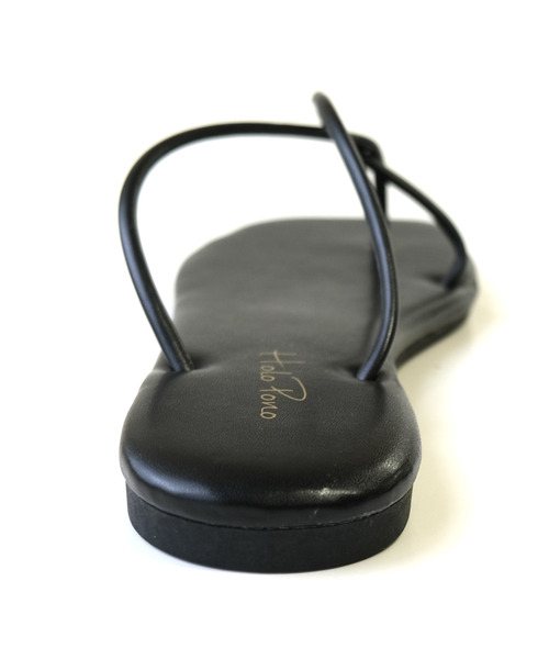 AmiAmi(アミアミ)の「クロスチューブストラップトングサンダル(サンダル・レディース・ブラック/ブラウン/アイボリー/キャメル・LL/S/M/L)」の7枚目の写真