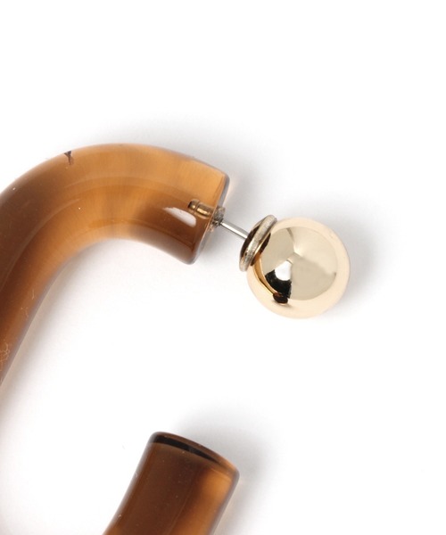 Andemiu（アンデミュウ）の「ヘンケイクリアピアス948038（イヤリング・レディース・グレー/その他/ブラウン・FREE）」の4枚目の写真