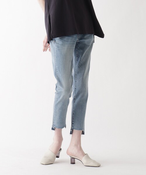 JET（ジェット）の「◆【ウォッシャブル】HERMOSA BEACH CROPPED デニムパンツ（デニムパンツ・レディース・ライトブルー/ブルー・24/25/26/27/28/23）」の2枚目の写真