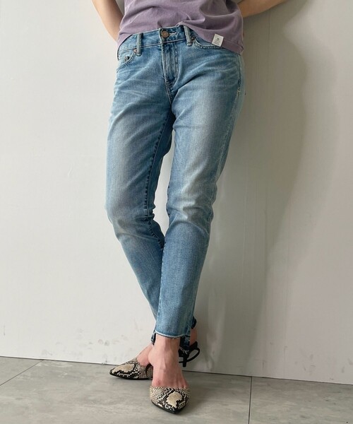 JET（ジェット）の「◆【ウォッシャブル】HERMOSA BEACH CROPPED デニムパンツ（デニムパンツ・レディース・ライトブルー/ブルー・24/25/26/27/28/23）」の4枚目の写真