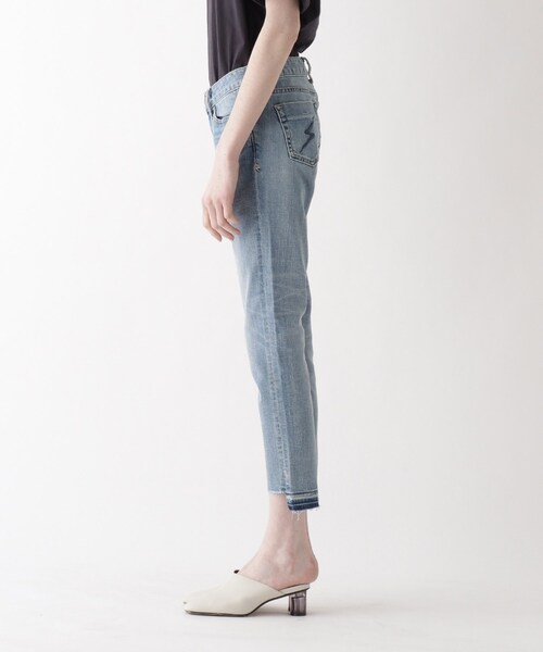 JET（ジェット）の「◆【ウォッシャブル】HERMOSA BEACH CROPPED デニムパンツ（デニムパンツ・レディース・ライトブルー/ブルー・24/25/26/27/28/23）」の9枚目の写真