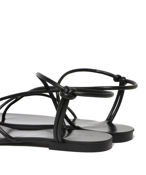 TATRAS CONCEPT STORE(タトラスコンセプトストア)の「LAOCOONTE(ラオコンテ) Flavia Silky(サンダル・レディース・ブラック・38/39/36/37/35)」の8枚目の写真