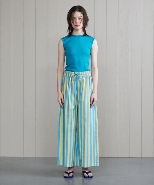 H　BEAUTY&YOUTH UNITED ARROWS（エイチビューティーアンドユースユナイテッドアローズ）の「＜H＞COTTON NO SLEEVE T-SHIRT/Tシャツ（Tシャツ/カットソー・レディース・ホワイト/ブラック/ターコイズブルー/ケリー・FREE）」の9枚目の写真