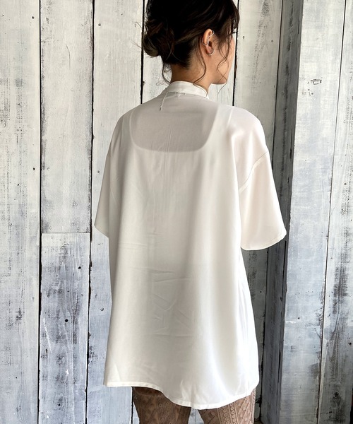 Lull（ルル）の「【Lull / ルル】プリーツバンドカラーシャツ（シャツ/ブラウス・レディース・グレイッシュベージュ/ピンク/ホワイト/ミント/ブラック/ベージュ・ONESIZE）」の15枚目の写真