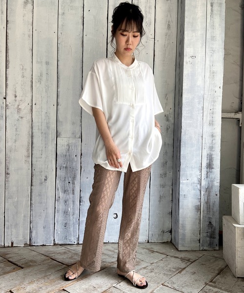 Lull（ルル）の「【Lull / ルル】プリーツバンドカラーシャツ（シャツ/ブラウス・レディース・グレイッシュベージュ/ピンク/ホワイト/ミント/ブラック/ベージュ・ONESIZE）」の22枚目の写真