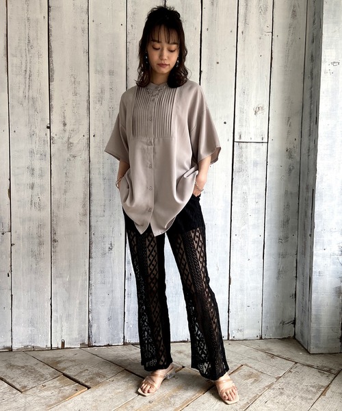 Lull（ルル）の「【Lull / ルル】プリーツバンドカラーシャツ（シャツ/ブラウス・レディース・グレイッシュベージュ/ピンク/ホワイト/ミント/ブラック/ベージュ・ONESIZE）」の13枚目の写真