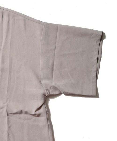 Lull（ルル）の「【Lull / ルル】プリーツバンドカラーシャツ（シャツ/ブラウス・レディース・グレイッシュベージュ/ピンク/ホワイト/ミント/ブラック/ベージュ・ONESIZE）」の10枚目の写真