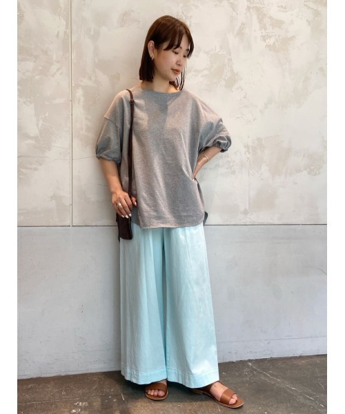 BEARDSLEY(ビアズリー)の「袖口絞りTシャツ(Tシャツ/カットソー・レディース・ブラック/ライトグレー・FREE)」の18枚目の写真