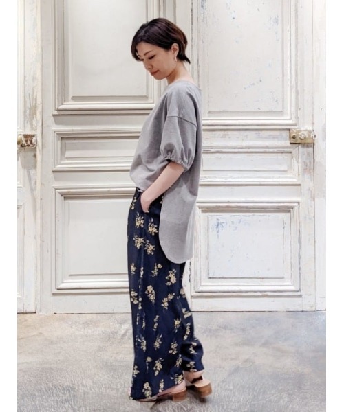 BEARDSLEY(ビアズリー)の「袖口絞りTシャツ(Tシャツ/カットソー・レディース・ブラック/ライトグレー・FREE)」の20枚目の写真