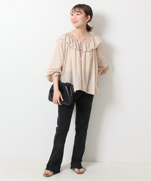 Spick & Span（スピックアンドスパン）の「フリルカラーブラウス◆（シャツ/ブラウス・レディース・ブラック/アイボリー/カーキ・FREE）」の18枚目の写真