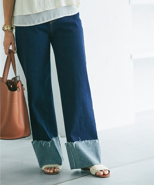 &. NOSTALGIA(アンドドットノスタルジア)の「ロールアップワイドデニムパンツ(デニムパンツ・レディース・インディゴブルー/ブルー/ブラック・S/M)」の7枚目の写真