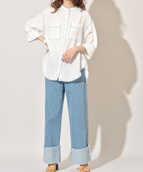 &. NOSTALGIA(アンドドットノスタルジア)の「ロールアップワイドデニムパンツ(デニムパンツ・レディース・インディゴブルー/ブルー/ブラック・S/M)」の14枚目の写真