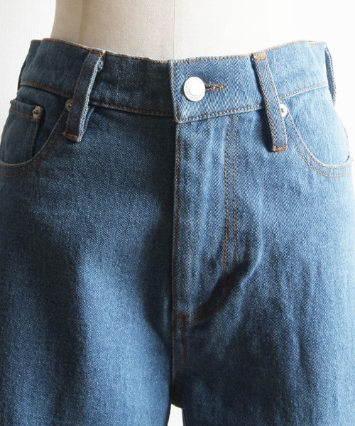 &. NOSTALGIA(アンドドットノスタルジア)の「ロールアップワイドデニムパンツ(デニムパンツ・レディース・インディゴブルー/ブルー/ブラック・S/M)」の17枚目の写真