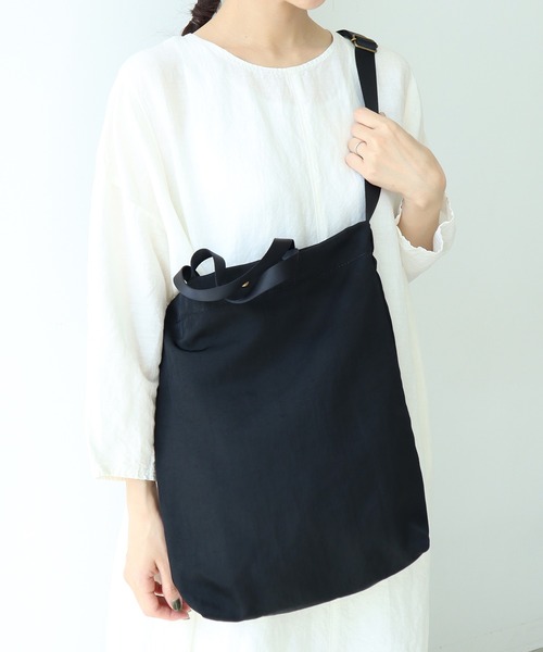 note et silence （ノートエシロンス）の「.ナイロンツイル ショルダーBAG（ショルダーバッグ・レディース・カーキ/ブラック・FREE）」の13枚目の写真