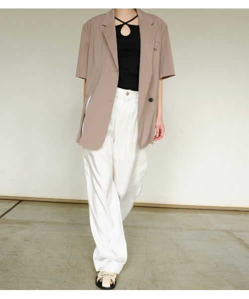 LE CIEL BLEU（ルシェルブルー）の「Shiny Wide-Leg Pants（その他パンツ・レディース・ネイビー/オフホワイト/イエロー・38/36/34）」の4枚目の写真