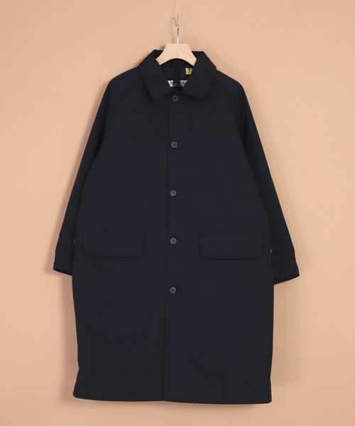 OMNIGOD（オムニゴッド）の「[OMNIGOD womens / オムニゴッド] SOLOTEXメモリータスラン フレンチワークコート（ステンカラーコート・レディース・ネイビー/オリーブ・0）」の2枚目の写真