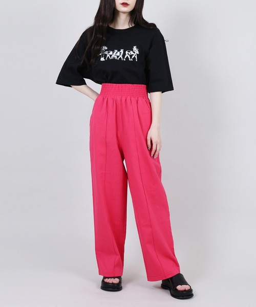 PUNYUS(プニュズ)の「Cattle Tシャツ(Tシャツ/カットソー・レディース・ブラック/ホワイト/グリーン/イエロー・3/4/1/2)」の15枚目の写真