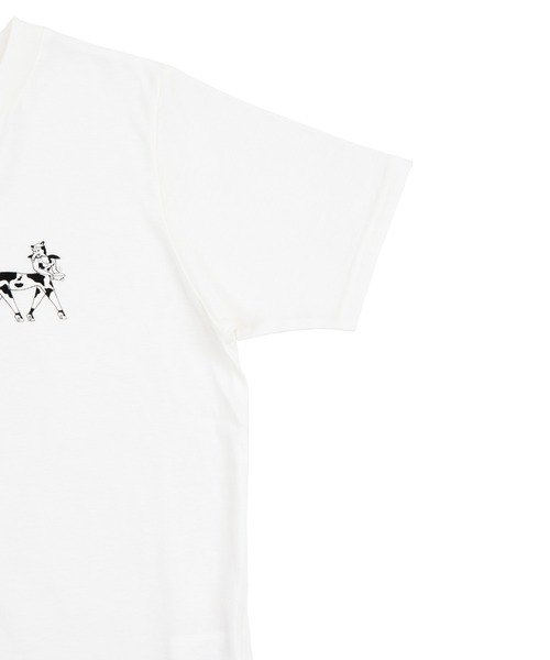 PUNYUS(プニュズ)の「Cattle Tシャツ(Tシャツ/カットソー・レディース・ブラック/ホワイト/グリーン/イエロー・3/4/1/2)」の9枚目の写真