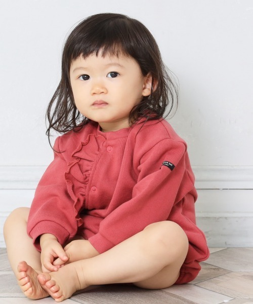 MAKE YOUR DAY（メイクユアデイ）の「フリル裏毛ロンパース■70.80cm（ロンパース・キッズ・レッド/ピンク/ミント/キャメル・80/70）」の4枚目の写真