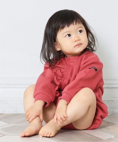 MAKE YOUR DAY（メイクユアデイ）の「フリル裏毛ロンパース■70.80cm（ロンパース・キッズ・レッド/ピンク/ミント/キャメル・80/70）」の5枚目の写真