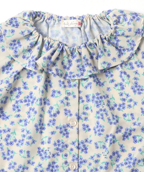 KP（ケーピー）の「シフォン小花プリントの衿フリル長袖ブラウス(100-130cm)（シャツ/ブラウス・キッズ・ブルー/ピンク・110cm/130cm/120cm/100cm）」の3枚目の写真