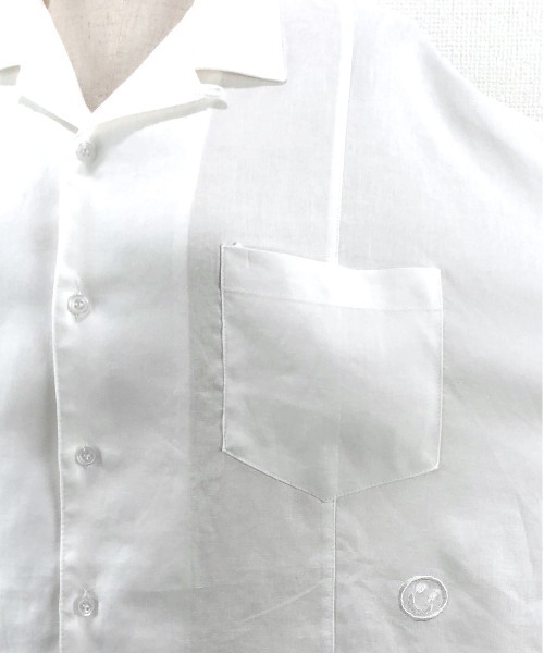 WORLD WIDE LOVE!(ワールドワイドラブ)の「スーパーBIGシャツ(シャツ/ブラウス・レディース・ミント/ブラック/オフホワイト・1)」の8枚目の写真