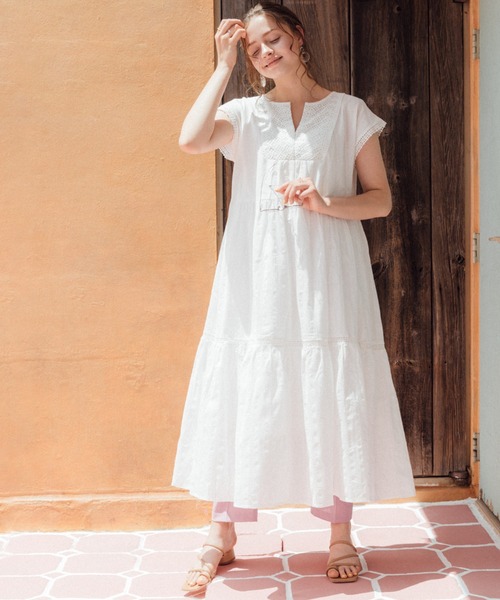 Cheek(チーク)の「レース切替カフタンワンピース(ワンピース・レディース・ブラック/オフホワイト/ピンク・FREE)」の1枚目の写真