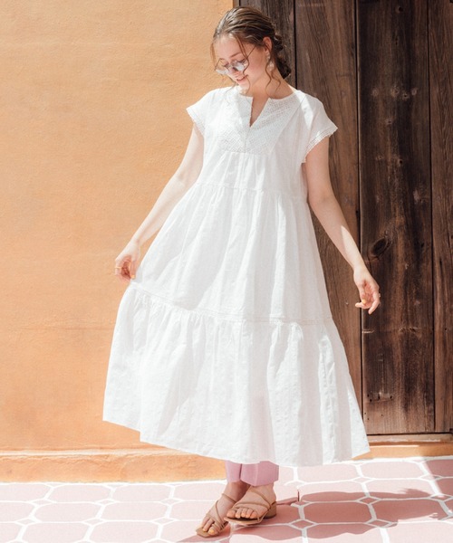 Cheek(チーク)の「レース切替カフタンワンピース(ワンピース・レディース・ブラック/オフホワイト/ピンク・FREE)」の9枚目の写真