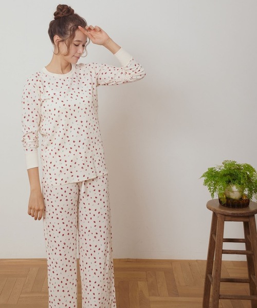 FRUIT OF THE LOOM（フルーツオブザルーム）の「FRUIT OF THE