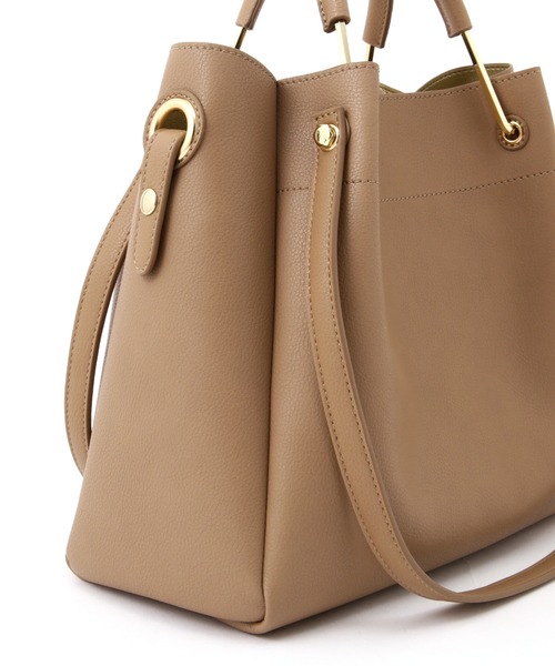 NATURAL BEAUTY BASIC（ナチュラルビューティーベーシック）の「メタル