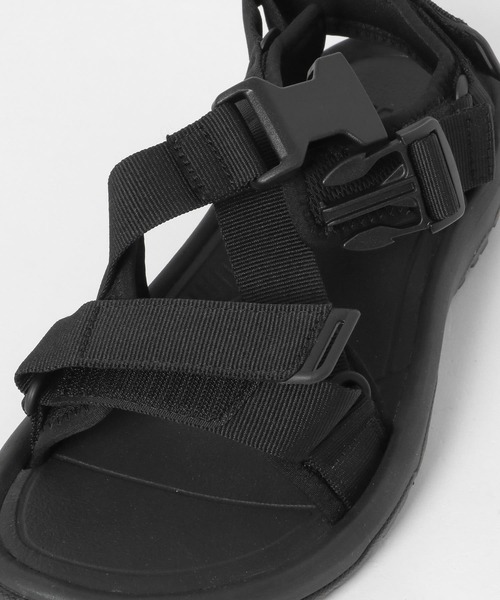 URBAN RESEARCH DOORS(アーバンリサーチドアーズ)の「Teva HURRICANE VERGE(サンダル・メンズ・ライトグレー/ブラック/ミント・8/10/9)」の8枚目の写真