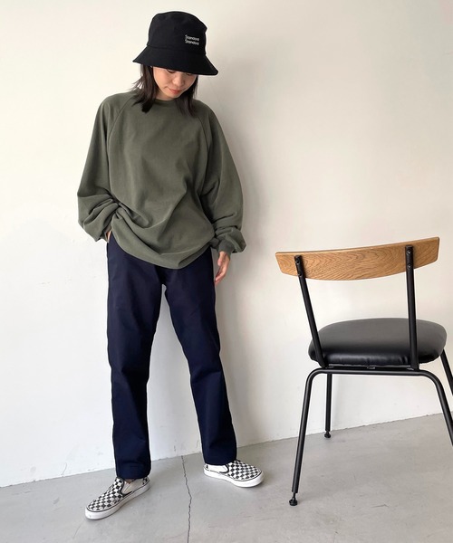 CANAL JEAN（キャナルジーン）の「RED CHOP WORKS(レッドチョップワークス) ピグメントラグランロングTシャツ（Tシャツ/カットソー・レディース・チャコールグレー/ネイビー/カーキ・38）」の5枚目の写真