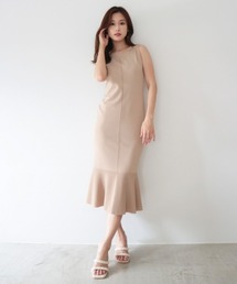 ｻｰﾌﾞﾙｽﾄﾚｯﾁﾏｰﾒｲﾄﾞﾆｯﾄﾜﾝﾋﾟｰｽ