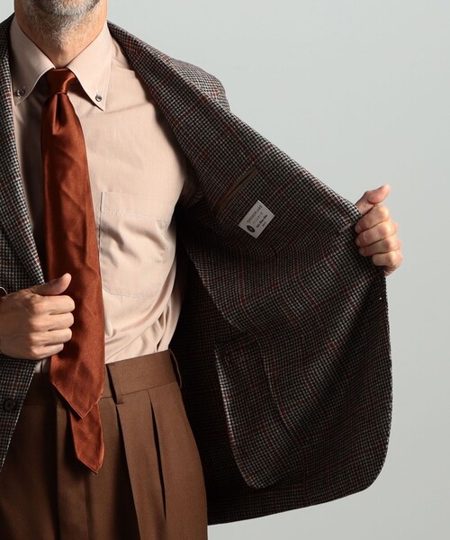 TOMORROWLAND (トゥモローランド)の「ウールシルクカシミヤ シングル2Bテーラードジャケット Loro Piana Silk Air(テーラードジャケット・メンズ・ブラウン系その他/ブルー系その他3/キャメル/ダークブルー/グレー系その他2・44/46/48/42/52/54/50)」の20枚目の写真