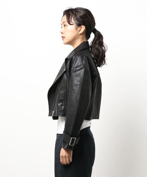 AMBIENT(アンビエント)の「クロップドライダースジャケット(ライダースジャケット・レディース・アイボリー/ブラック/グレイッシュベージュ・FREE)」の8枚目の写真