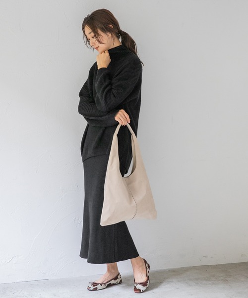 LEPSIM（レプシィム）の「１２Ｇケアニットストレートスカート　952524（スカート・レディース・ブラック/ブラウン/ブルーグリーン・FREE）」の4枚目の写真