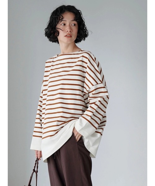 AMERICAN HOLIC(アメリカンホリック)の「パネルボーダーボートネックカットプルオーバー(Tシャツ/カットソー・レディース・ブラック/オフホワイト/ブラウン・M/L)」の4枚目の写真