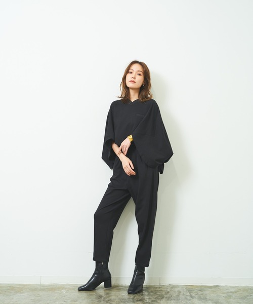 HERENCIA(ヘレンチア)の「ケープ風 オールインワン(つなぎ/オールインワン・レディース・ブラック・MEDIUM)」の3枚目の写真