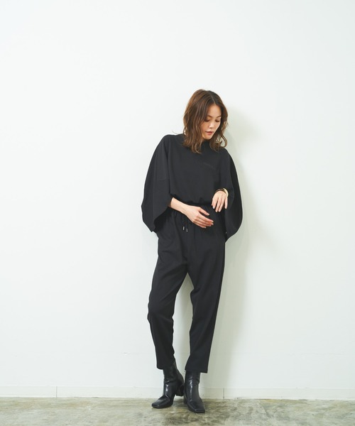 HERENCIA(ヘレンチア)の「ケープ風 オールインワン(つなぎ/オールインワン・レディース・ブラック・MEDIUM)」の15枚目の写真