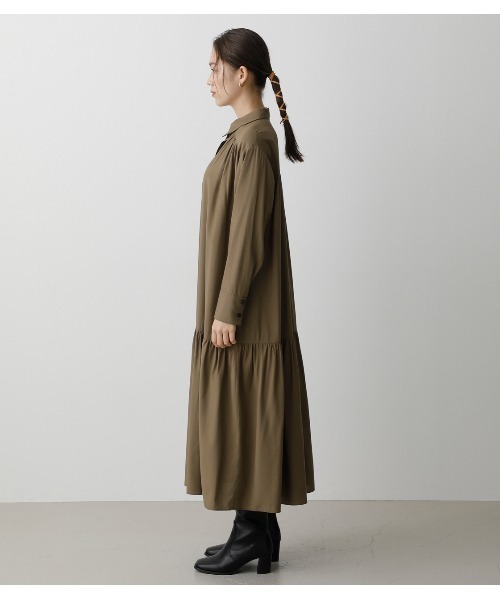 AZUL by moussy(アズールバイマウジー)の「TIERED HEM SHIRT ONEPIECE/ティアードヘムシャツワンピース(ワンピース・レディース・ブラック/カーキ/ライトブラウン/オフホワイト・SMALL/MEDIUM)」の18枚目の写真