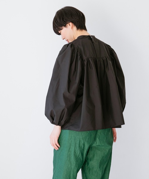 note et silence （ノートエシロンス）の「【AMB100貨】オーガニックリサイクルブロード シャーリングブラウス（シャツ/ブラウス・レディース・ブラック・FREE）」の12枚目の写真