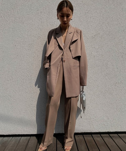 Ameri（アメリ）の「REFINED BASIC TAPERED PANTS（スラックス・レディース・ブラウン/ベージュ/ピンク・SMALL/MEDIUM）」の11枚目の写真