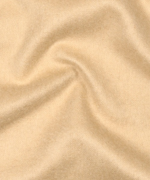 Paul Smith（ポールスミス）の「カシミヤ100％ ソリッドマフラー / 210403 CA（マフラー・メンズ・バーガンディー/ベージュ/ブラック・FREE）」の6枚目の写真