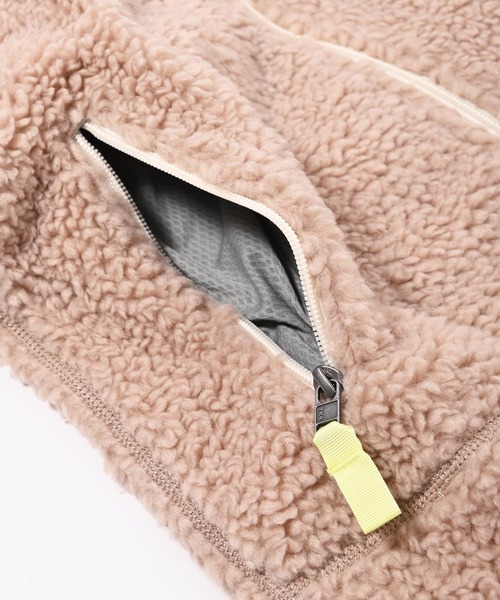 patagonia（パタゴニア）の「Patagonia(パタゴニア)フルジップクラシックレトロX ジャケット（ノーカラージャケット・レディース・ベージュ・S/XS/M/L）」の8枚目の写真