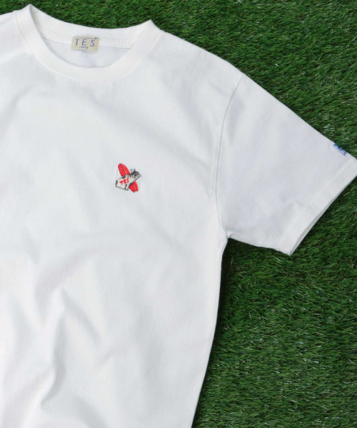 The Endless Summer（エンドレスサマー）の「TES BUHI CAFE EMB T-SHIRT / Tシャツ（Tシャツ/カットソー・メンズ・サックスブルー/イエロー/ホワイト/ブラック・X-LARGE/SMALL/LARGE/MEDIUM）」の2枚目の写真