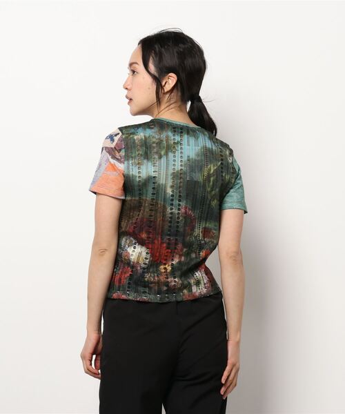 Desigual(デシグアル)の「Gauguin Patchwork Art T-shirt / ゴーギャン パッチワークアート ティー(Tシャツ/カットソー・レディース・グリーン・XS/L/S/XL/M)」の3枚目の写真