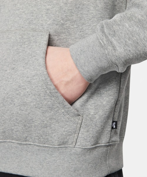 NIKE SB（ナイキエスビー）の「NIKE SB/ナイキエスビー グラフィックスケートボードパーカー DH2889-063（パーカー・メンズ・グレー・L/2XL/XL）」の5枚目の写真