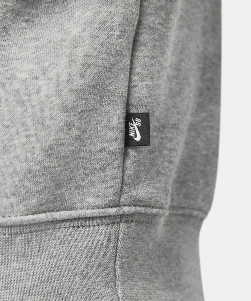 NIKE SB（ナイキエスビー）の「NIKE SB/ナイキエスビー グラフィックスケートボードパーカー DH2889-063（パーカー・メンズ・グレー・L/2XL/XL）」の6枚目の写真
