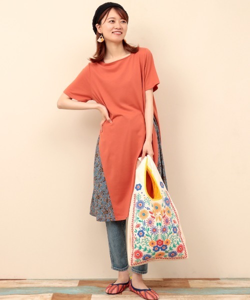 チチカカ（チチカカ）の「フラワー刺繍風プリントマルシェバッグ（トートバッグ・レディース・ダークブラウン/ベージュ・FREE）」の3枚目の写真