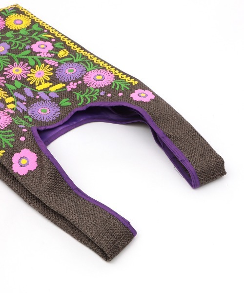 チチカカ（チチカカ）の「フラワー刺繍風プリントマルシェバッグ（トートバッグ・レディース・ダークブラウン/ベージュ・FREE）」の12枚目の写真